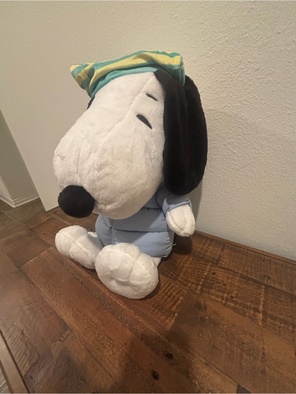 Peanuts Snoopy Plush Backpack-Hot Topic - Picture 15 of 15